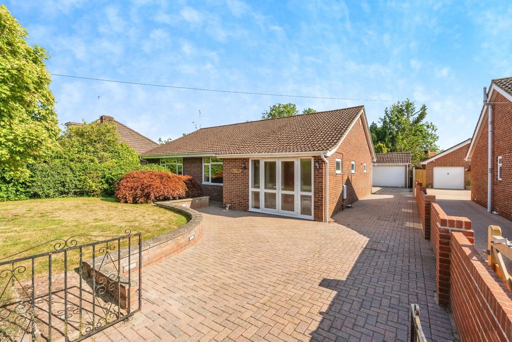 Property photo 1 of 17 Photo