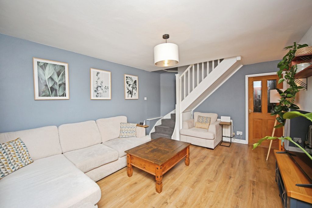 Property photo 3 of 16 Living Room