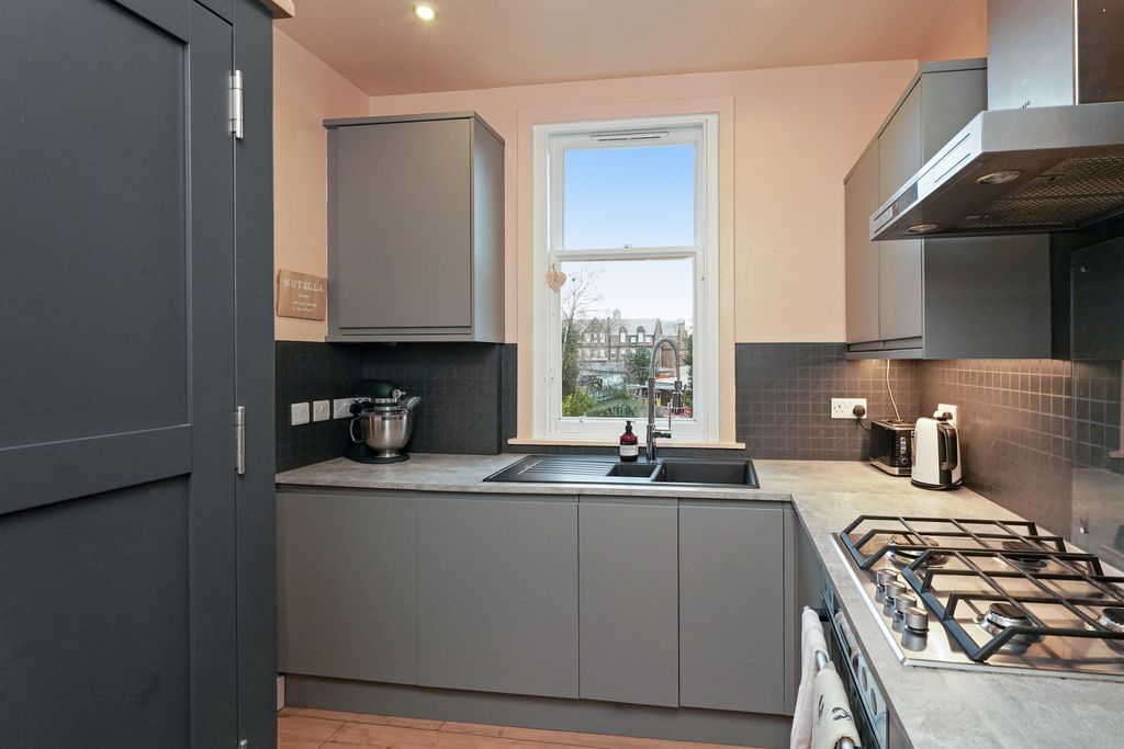 Property photo 2 of 15 Property Image 2