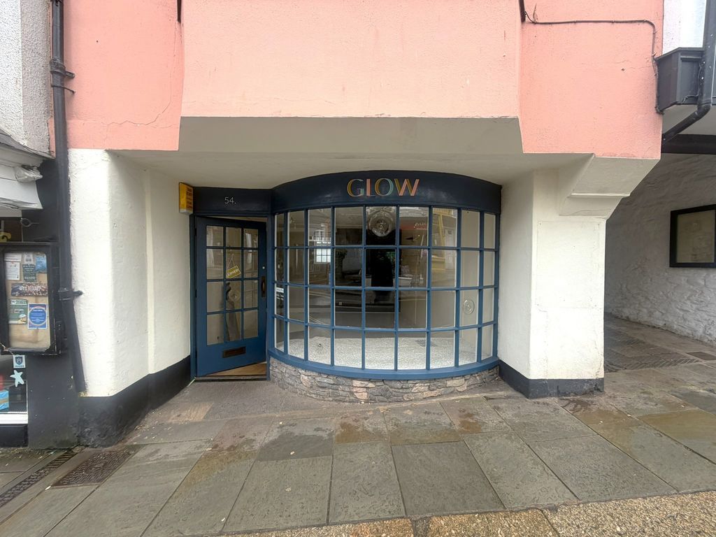 Property photo 1 of 10 Photo 11