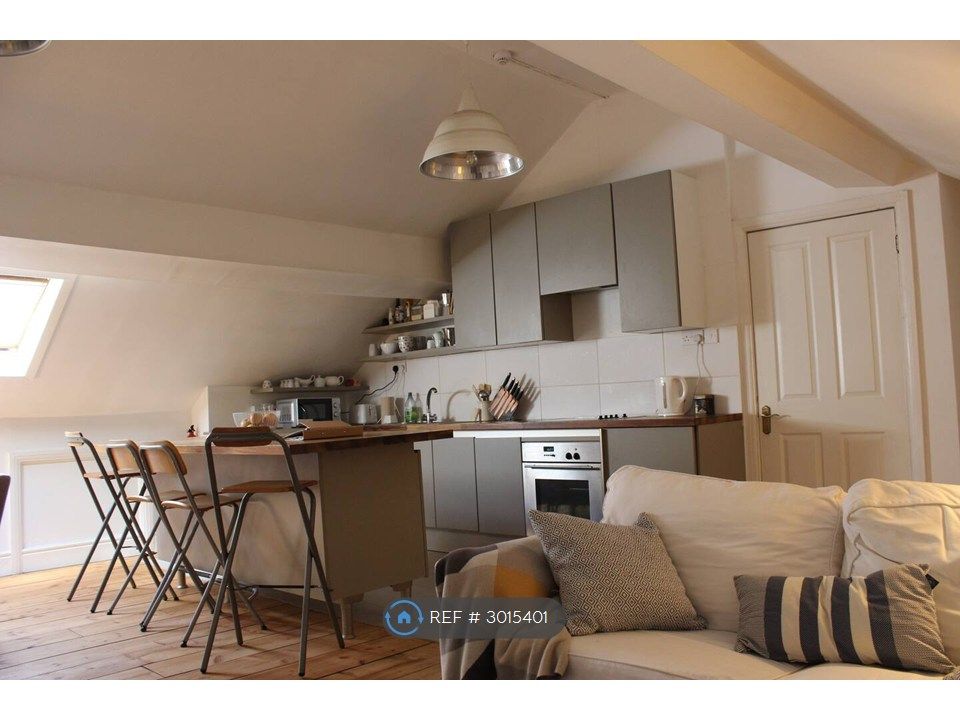 Property photo 2 of 17 Open Plan Kitchen / Living