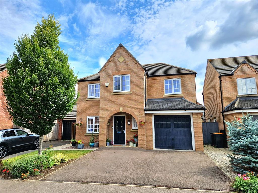 Property photo 1 of 24