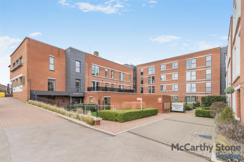 Property photo 1 of 29 8678509-Exterior12.Jpg