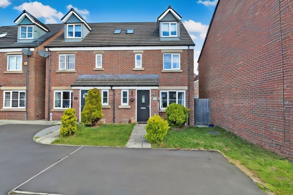 Property photo 1 of 20