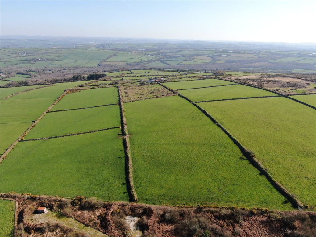 Property photo 3 of 10 Picture No. 02