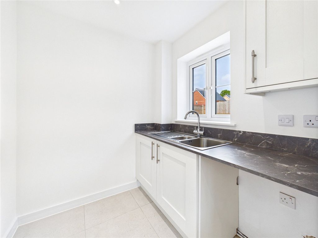 Property photo 3 of 15 Picture No. 35