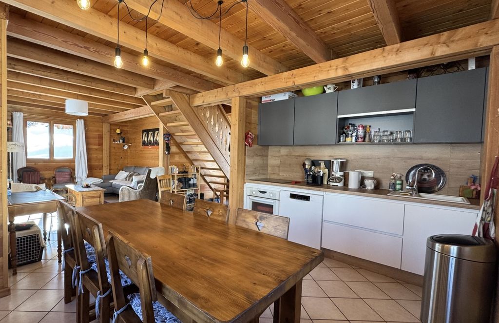 Property photo 3 of 17 Chalet For Sale In S