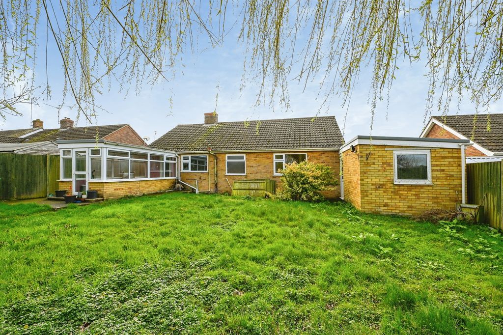 Property photo 3 of 19