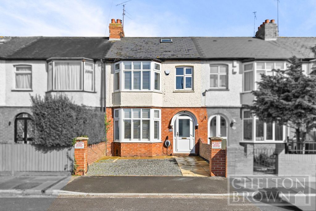 Property photo 3 of 30 Front External