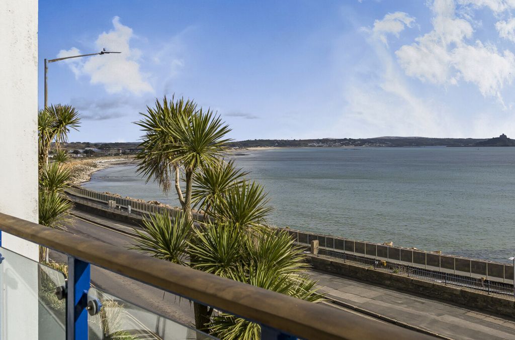 Additional image 11 of 2 bed flat for saleChyandour Cliff, Penzance, Cornwall TR18