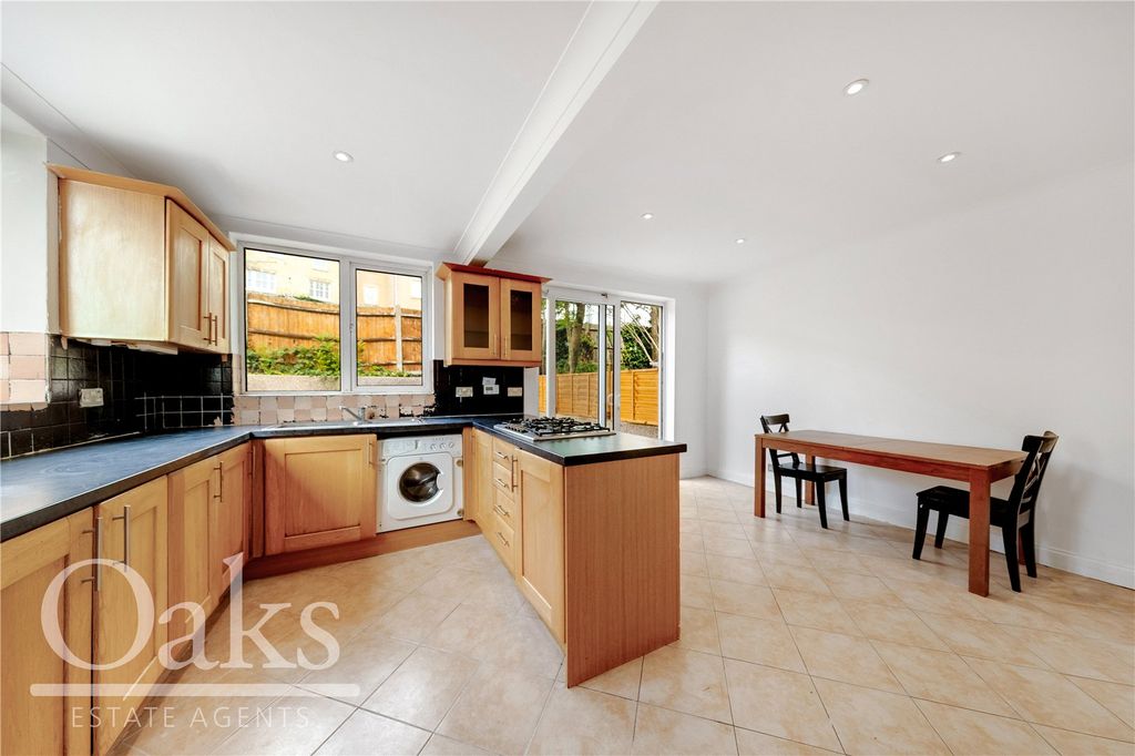 Property photo 3 of 11 Picture No. 08