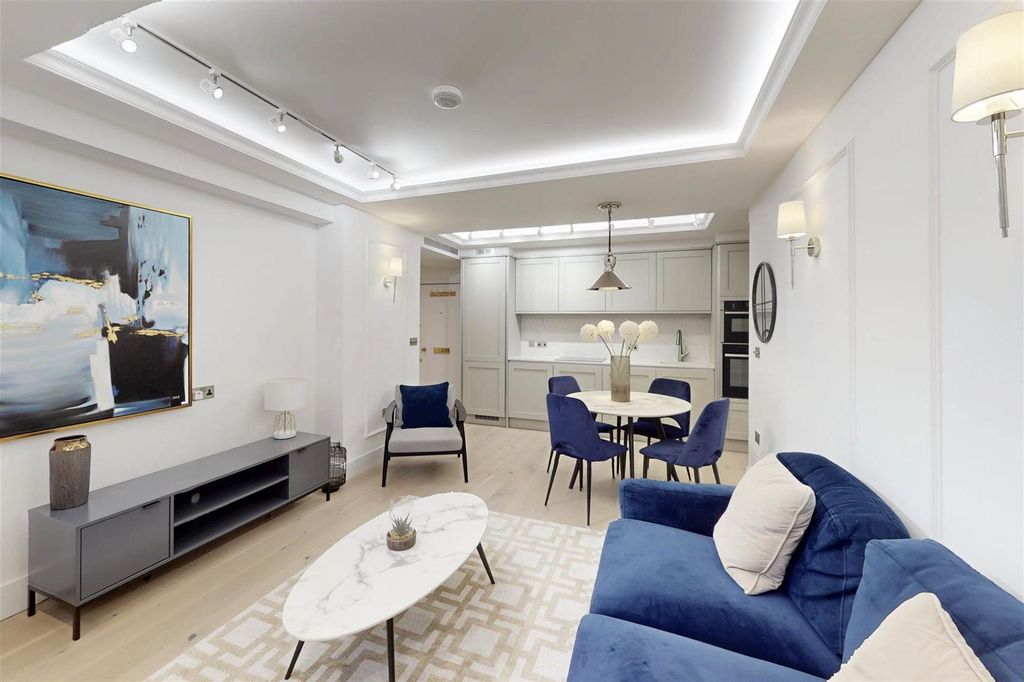 Property photo 2 of 15 Photo 1