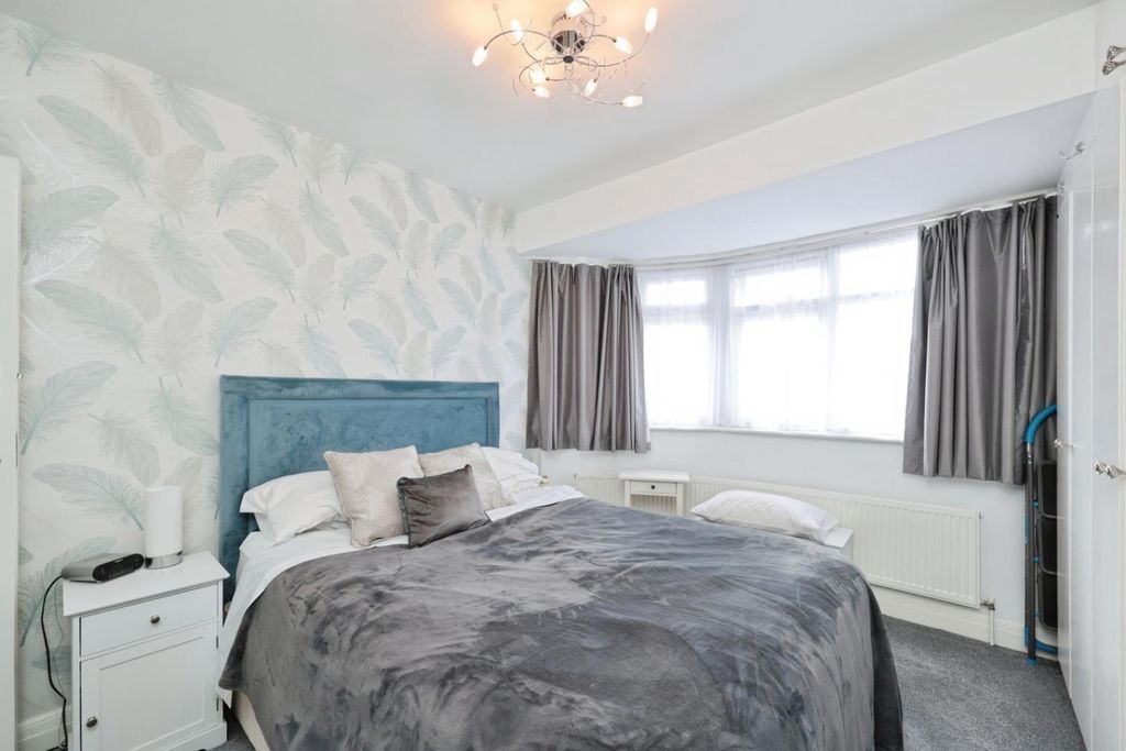 Property photo 3 of 12 7O3A4390.Jpg