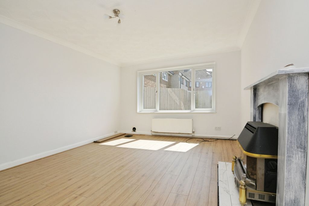 Property photo 2 of 15 Photo