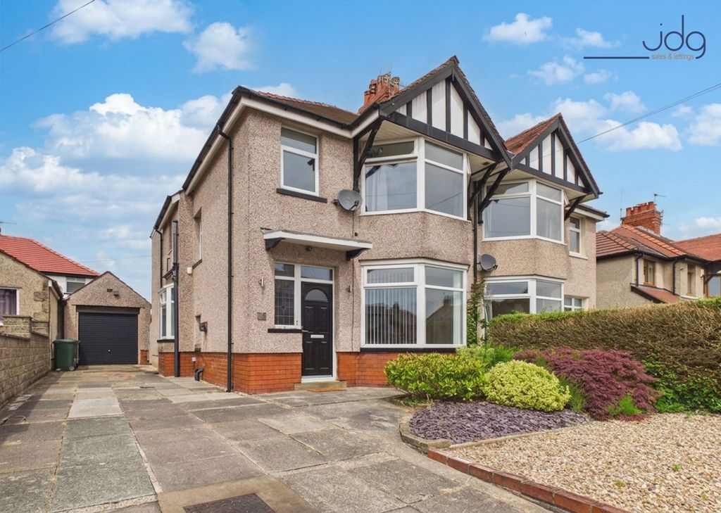 Property photo 1 of 19 Welcome To Burlington Avenue