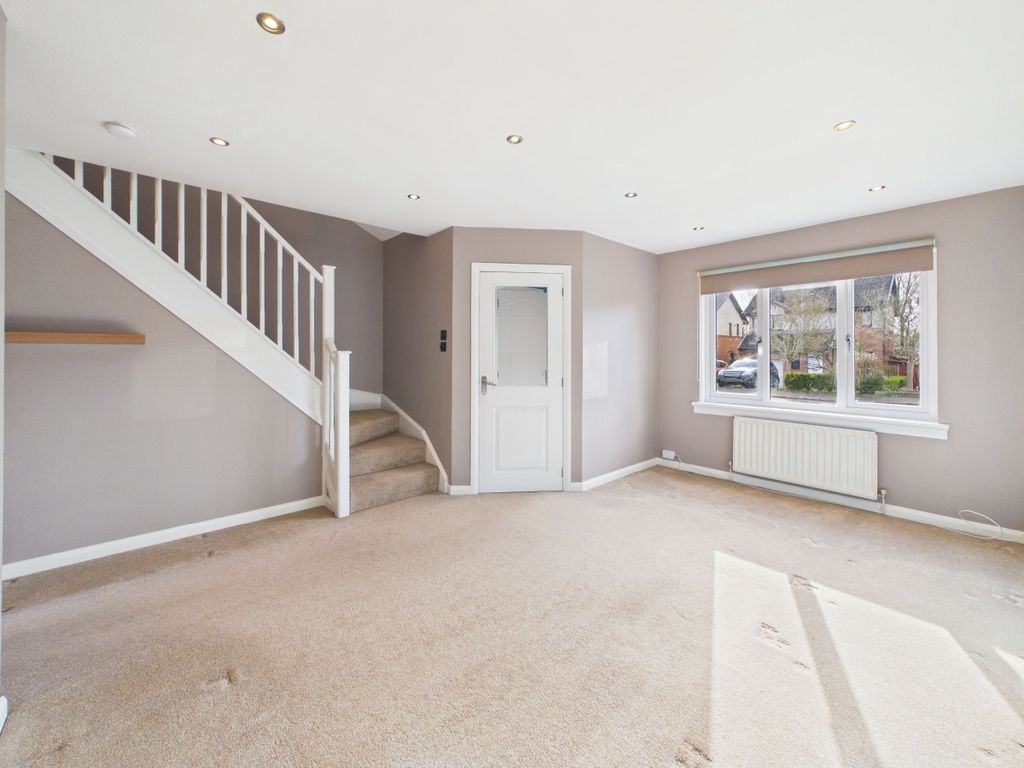 Property photo 3 of 24