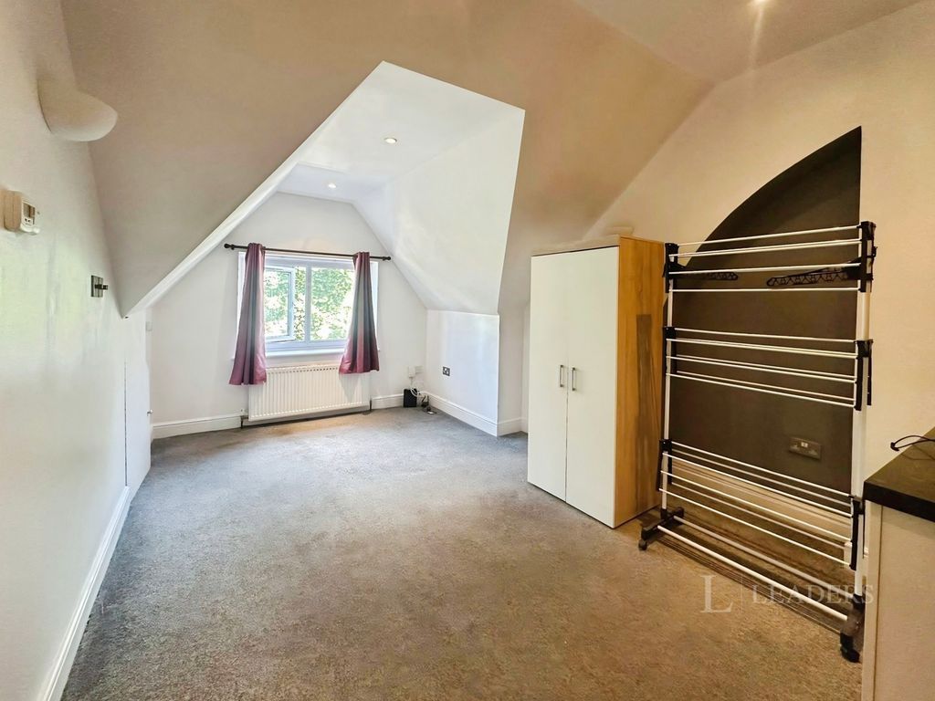 Property photo 2 of 9 Pbox-Img.Jpg