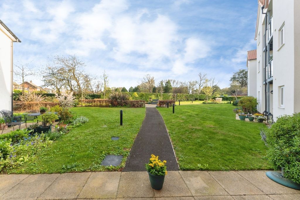 Additional image 15 of 1 bed property for saleTaylors Avenue, Cleethorpes DN35