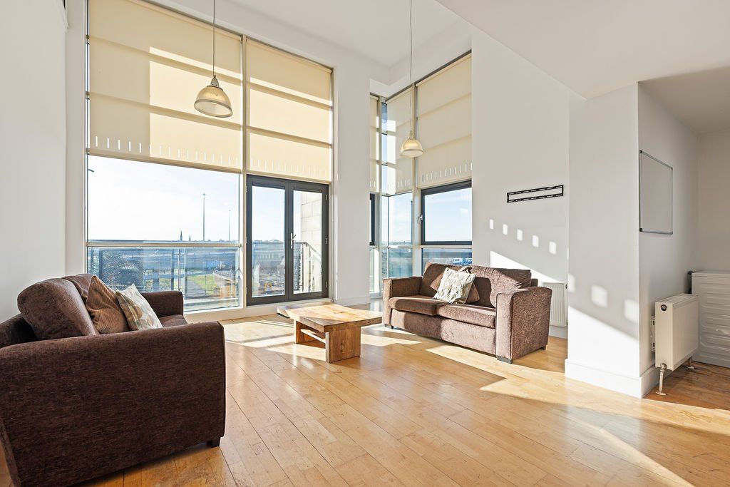 Property photo 2 of 32 Picture 2