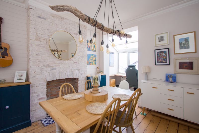 Property photo 3 of 21 Photo 2