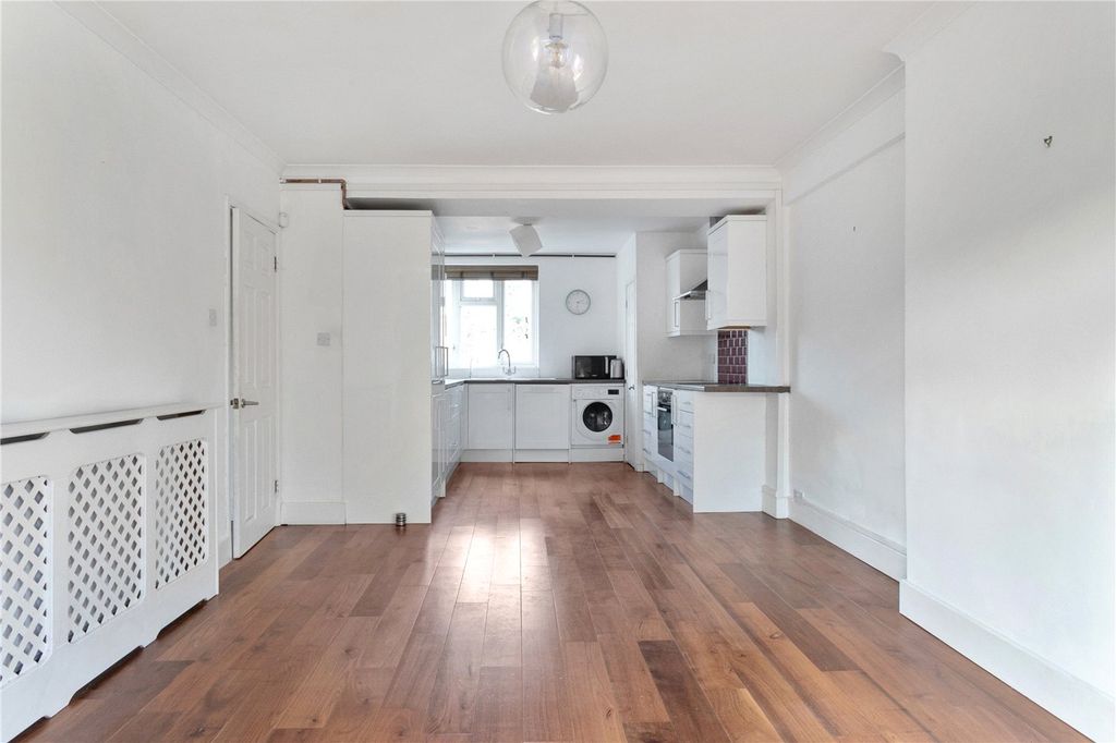 Property photo 3 of 12 Picture No. 25