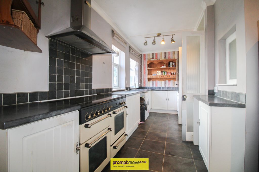 Property photo 3 of 13 Na