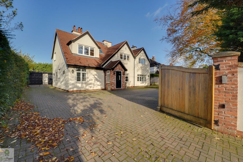 Property photo 3 of 20 Dsc07454-Dsc07458