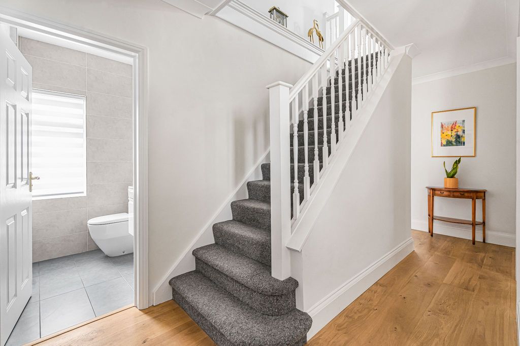 Additional image 15 of 4 bed detached house for saleGeorges Wood Road, Brookmans Park, Hatfield AL9