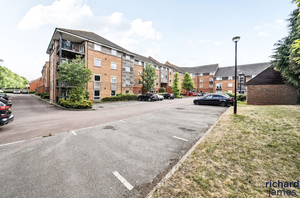Property photo 1 of 13 1Be08Ea795Fa4c01A93190903Eaa19A8