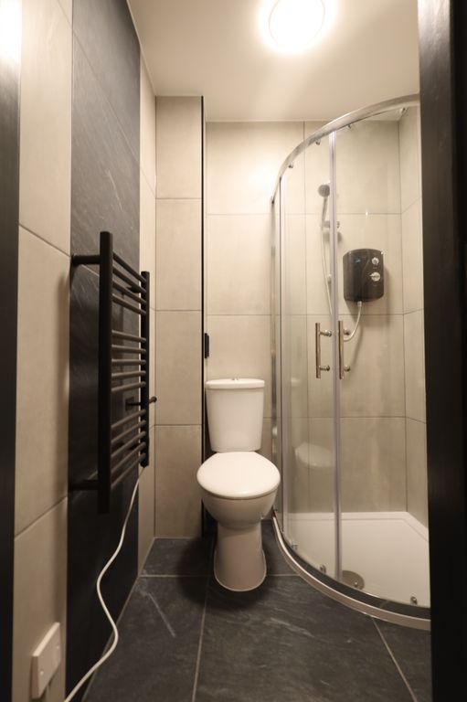 Property photo 2 of 3