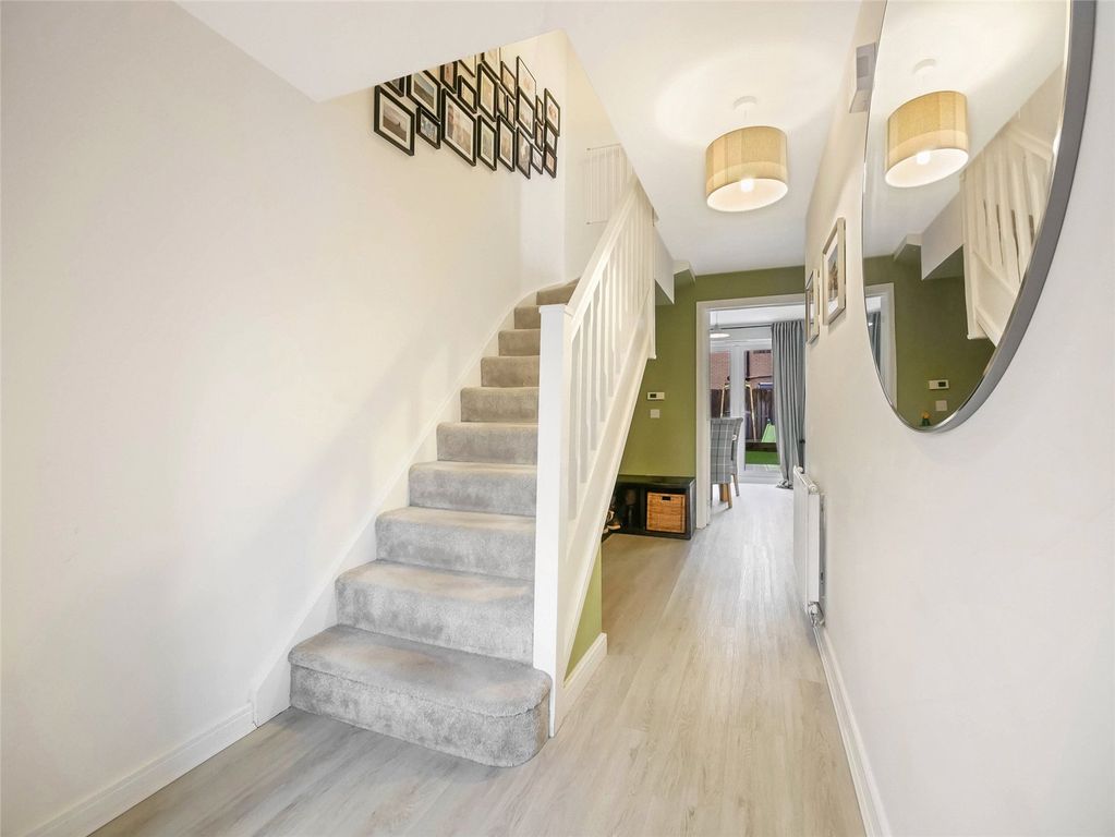 Property photo 2 of 16 Picture No. 03