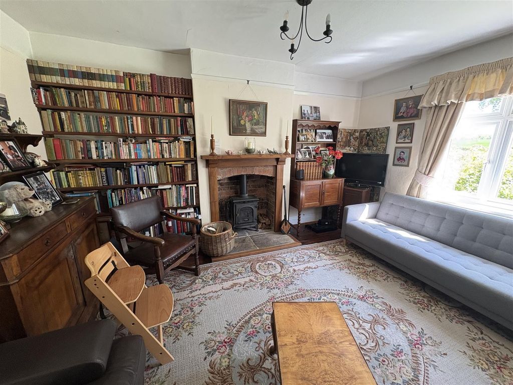 Property photo 3 of 10 Img_1431.Jpg