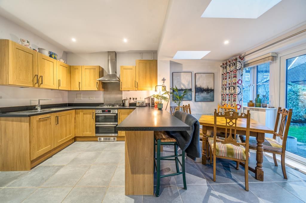 Property photo 3 of 22 Kitchen