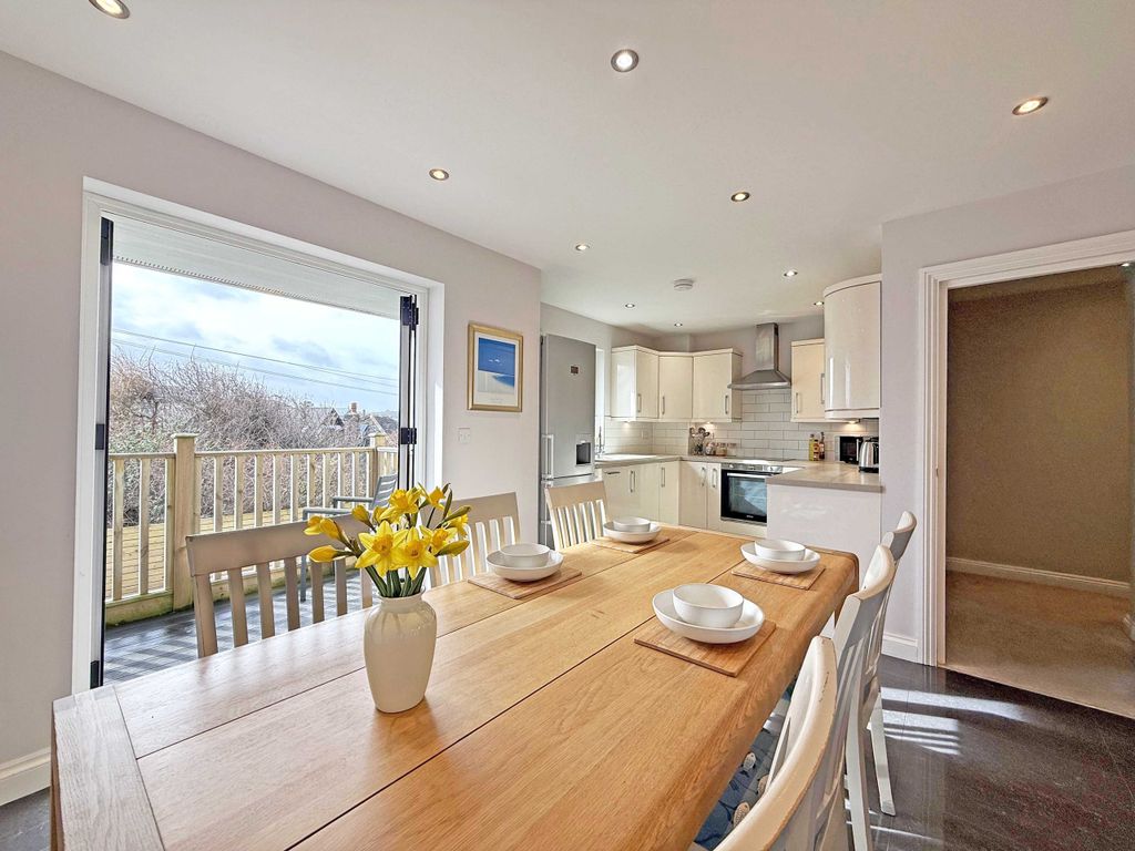 Additional image 7 of 4 bed terraced house for saleLiskey Hill Crescent, Perranporth, Cornwall TR6