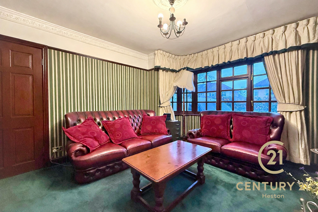 Property photo 2 of 18