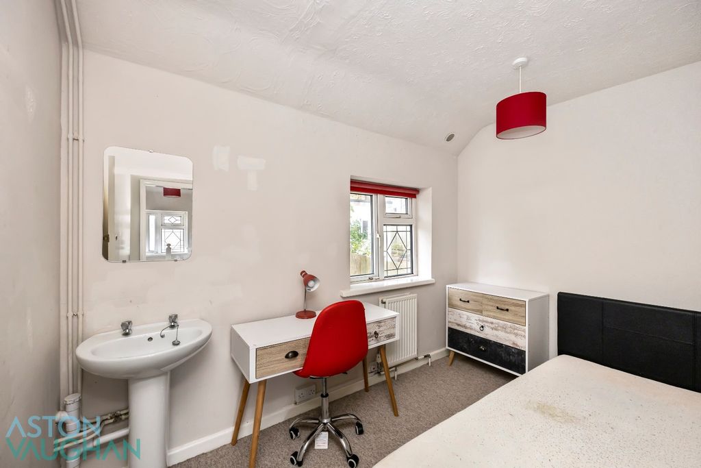 Property photo 1 of 6 5121960