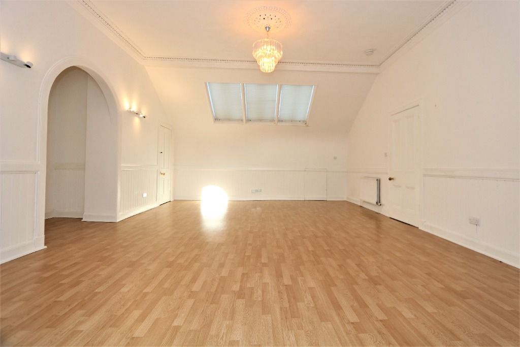 Property photo 3 of 22 2_16710294956853.Jpg