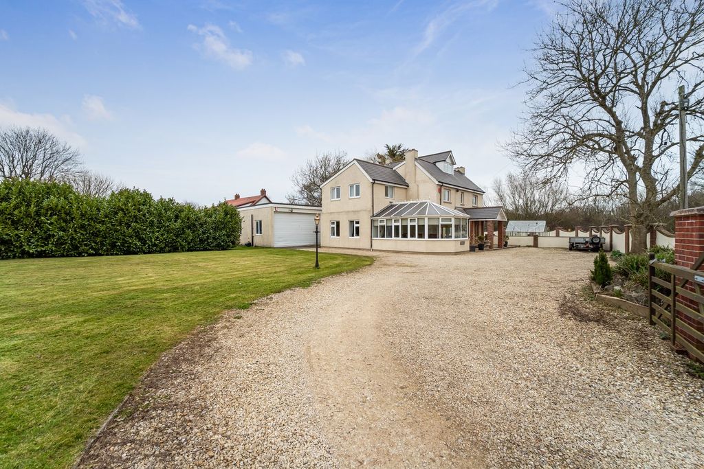 Property photo 1 of 24