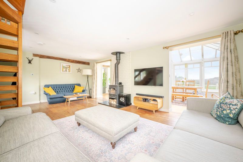 Property photo 3 of 41 Photo 7