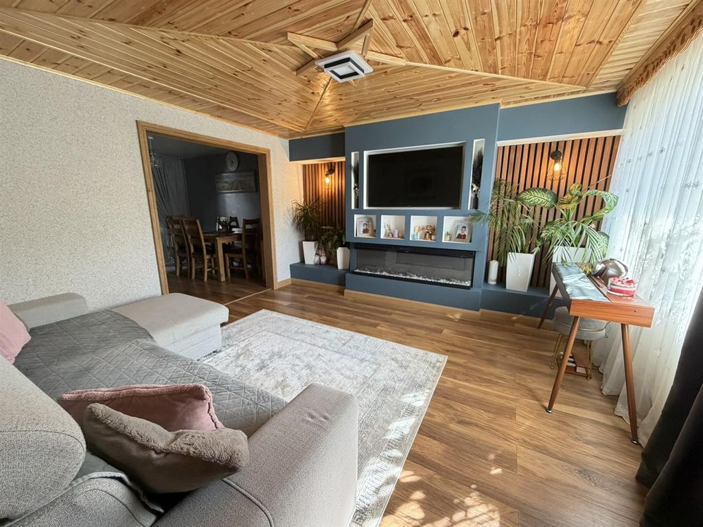 Property photo 2 of 17 Img_4623.Jpeg