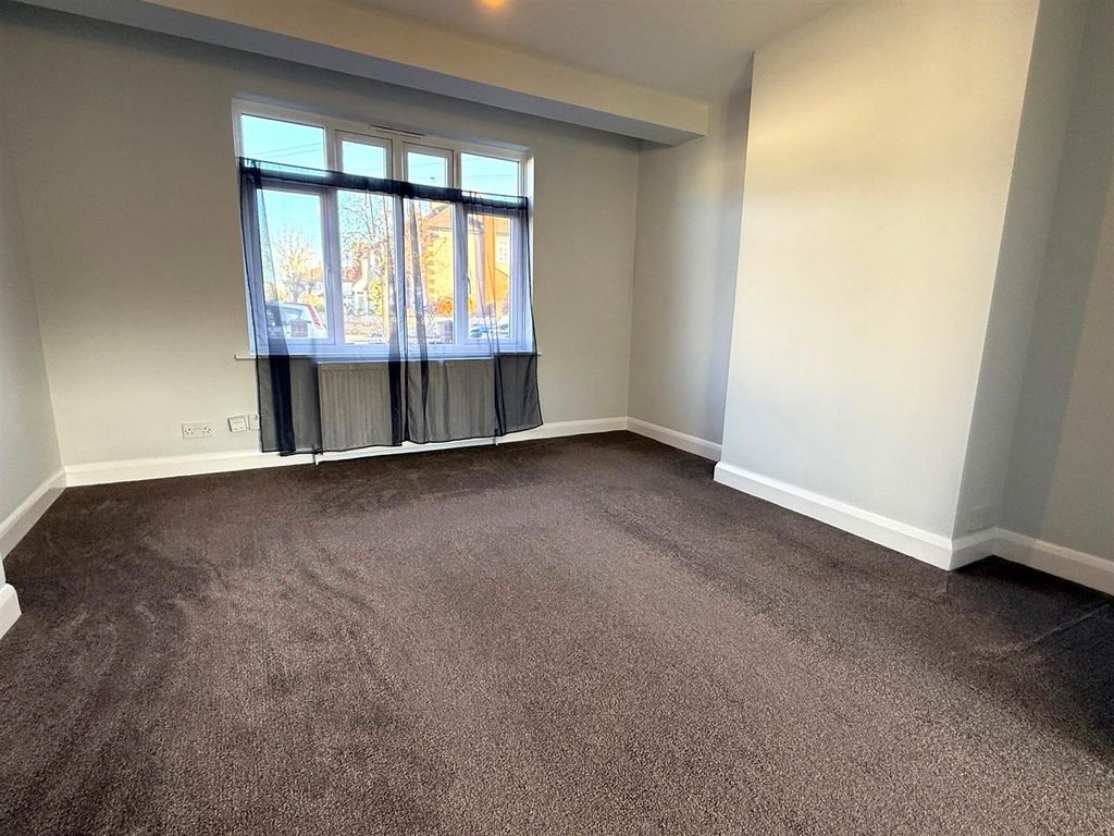 Property photo 2 of 18 Pic 3.Jpg