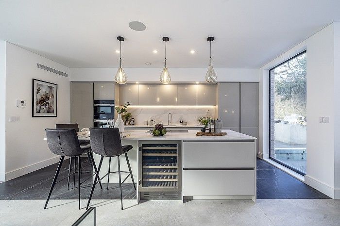 Property photo 3 of 16 4-Gulliver-Place-...