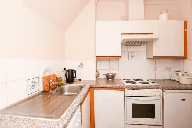 Property photo 2 of 15 Kitchen