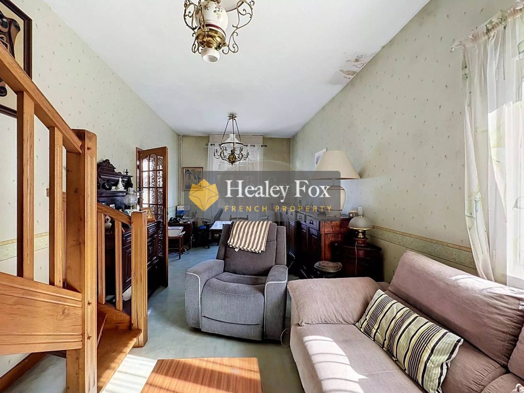 Property photo 2 of 16 02Ada2Abb7796239d08Be2Fe837F8706