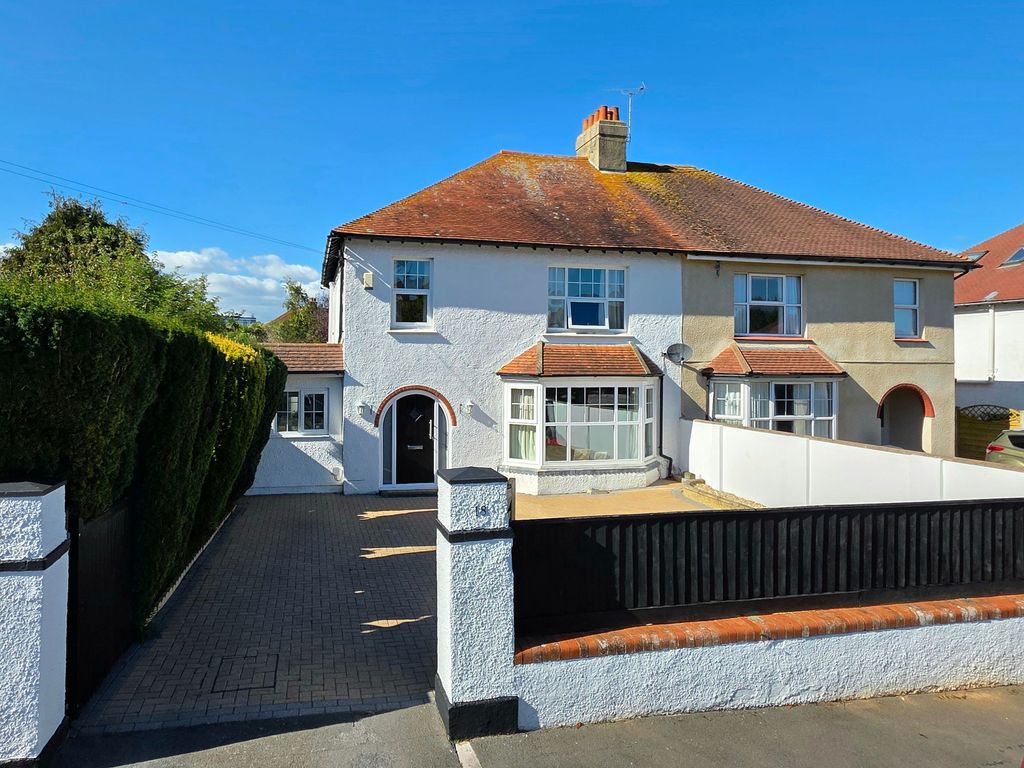 Property photo 1 of 26