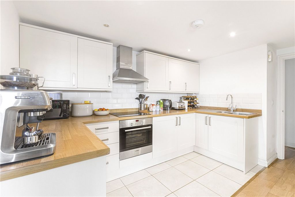 Property photo 2 of 11 Picture No. 02