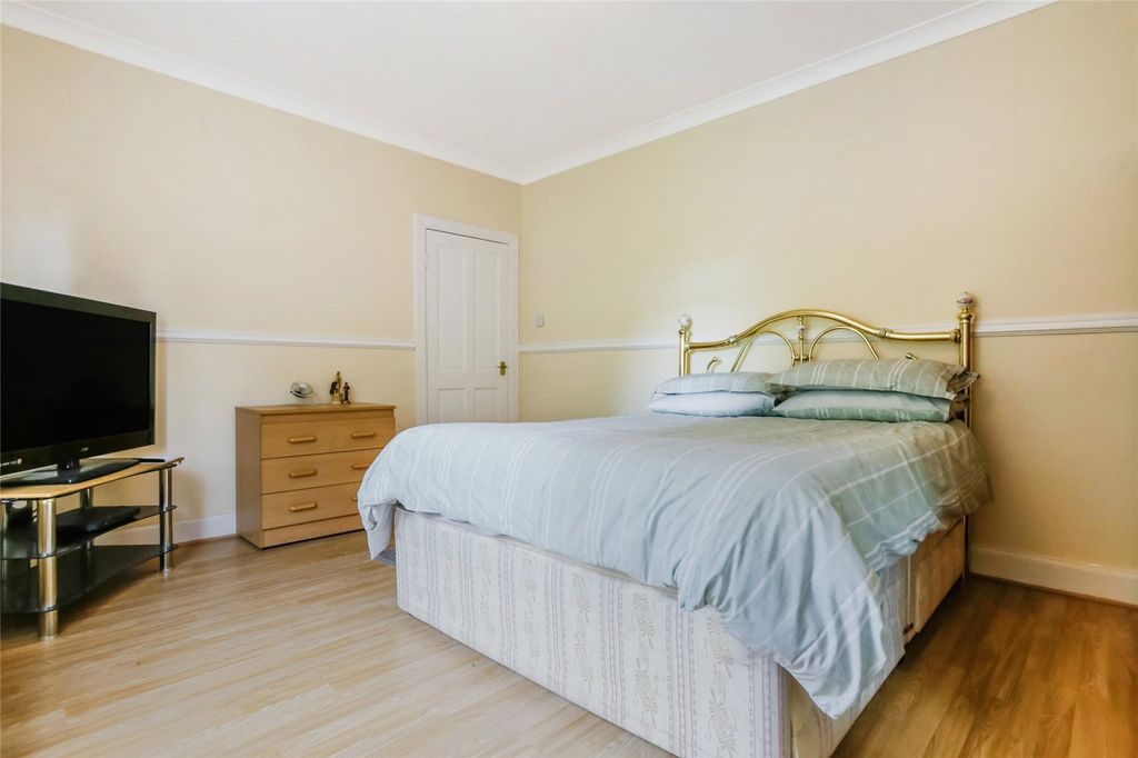 Additional image 13 of 2 bed flat for saleKirkness Street, Airdrie, North Lanarkshire ML6