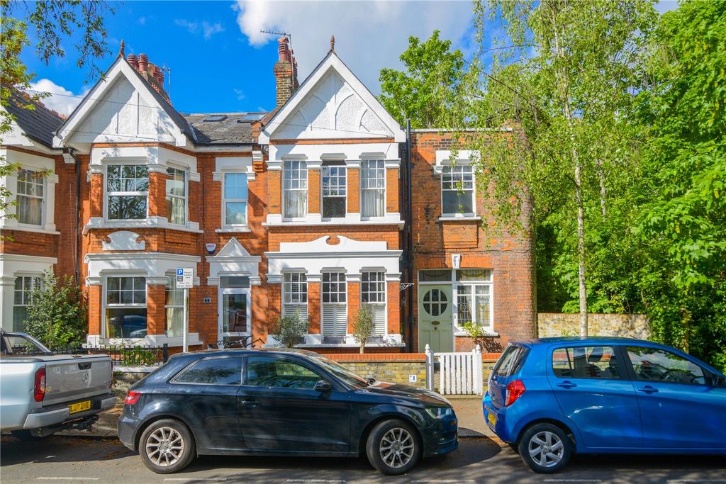 Property photo 1 of 6