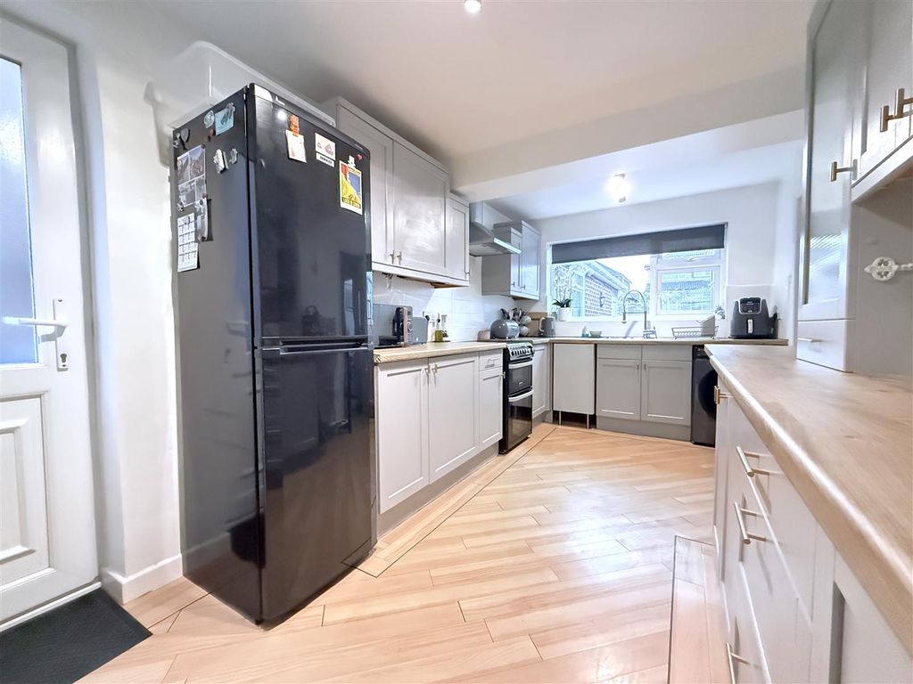 Property photo 2 of 24 Img_9180.Jpg