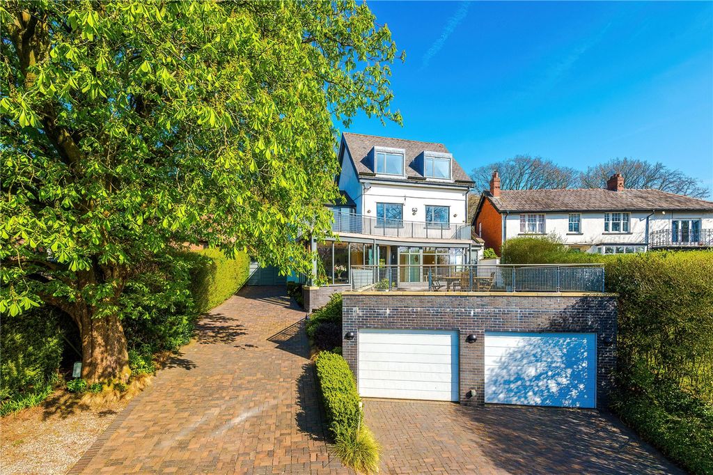 Property photo 1 of 67 Picture No. 77